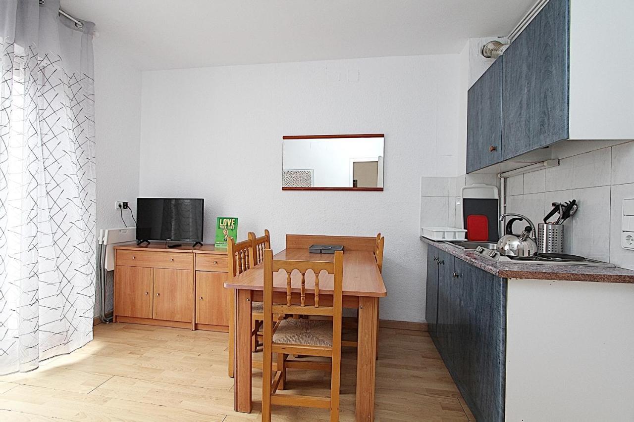 Apartaments Nautic Lloret de Mar Rum bild